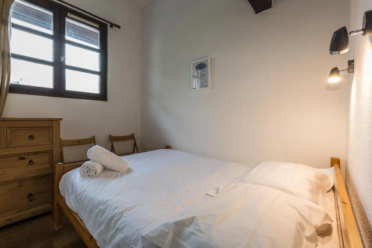 Apartment Jonquille 3 - A Comfortable Chamonix Haven